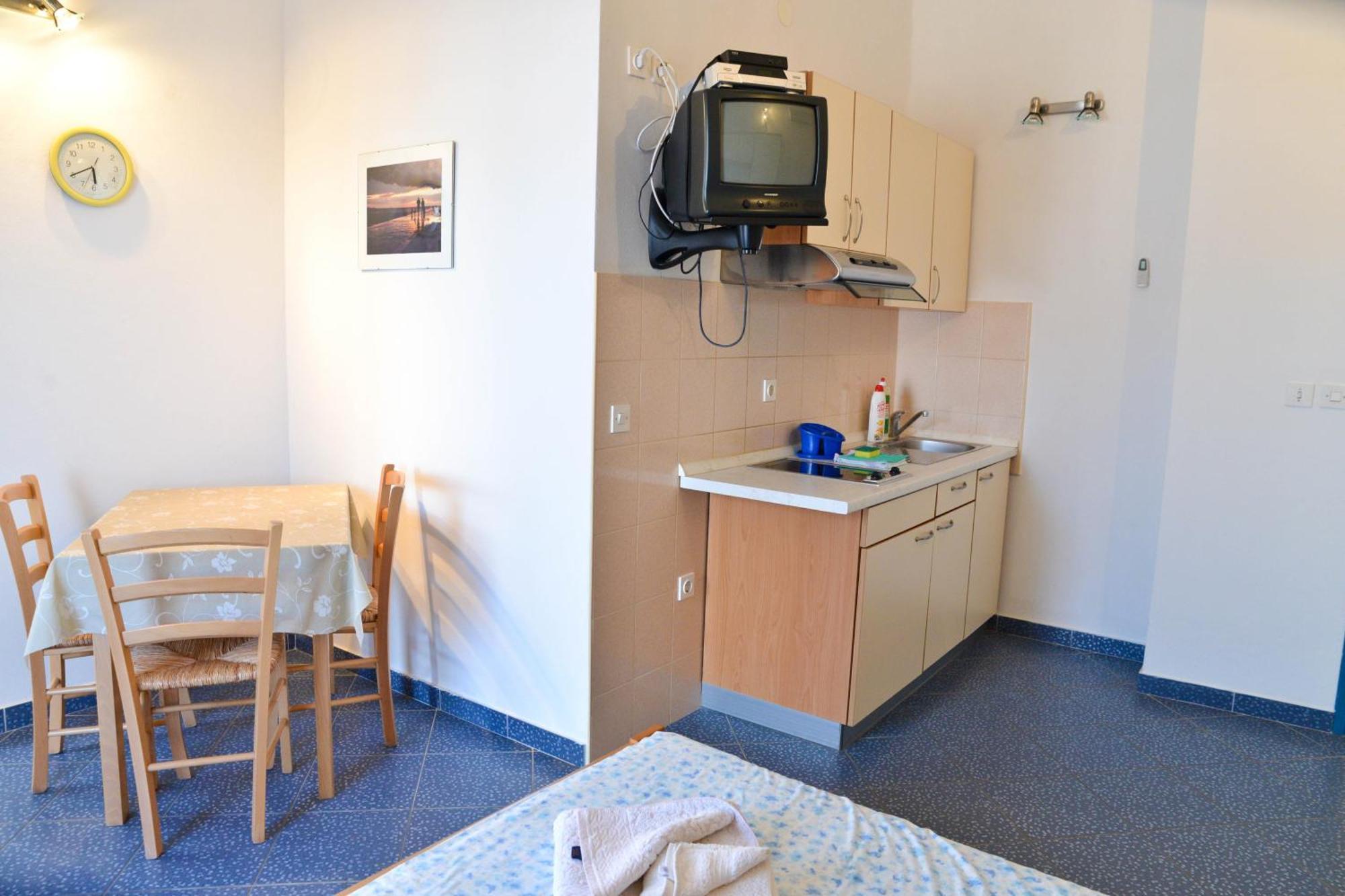 Apartments Lonic Kukljica Værelse billede